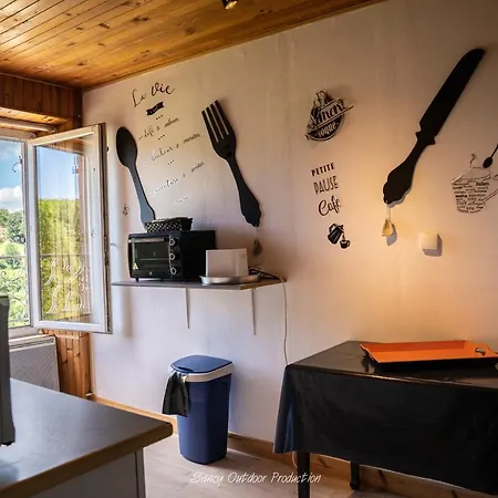 Les Tilleuls Apartment *